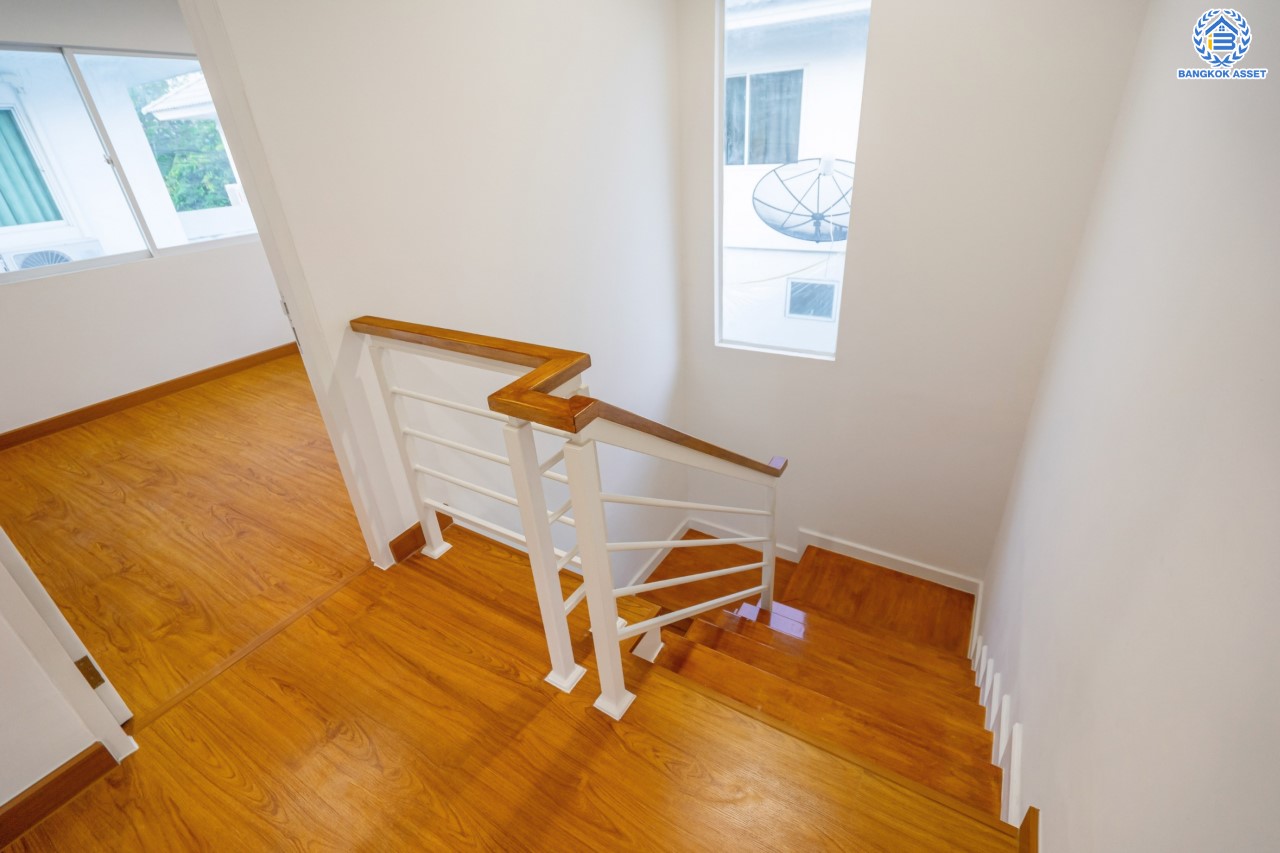 บ้านมือสองตกแต่งใหม่ แบรนด์ Property Perfect ม.เพอร์เฟคพาร์ค พระราม5-บางใหญ่ (ซ.วัดพระนอน) เนื้อที่ 36 ตร.ว. บ้านแฝดฟังก์ชันระดับบ้านเดี่ยว! 3 ห้องนอน 2 ห้องน้ำ 2 ที่จอดรถ Private Zone พร้อม Facilities ครบครัน บนทำเลเชื่อมต่อถนนกาญจนาฯ ใกล้ทางด่วน ศรีรัช-วงแหวนฯ เซ็นทรัลเวสต์เกต และรถไฟฟ้าสายสีม่วง "สถานีตลาดบางใหญ่"